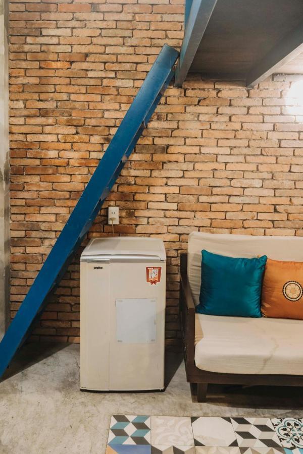Stay&Chill - S.1: Ancient Studio Nearby Bui Vien Hô Chi Minh-Ville Extérieur photo