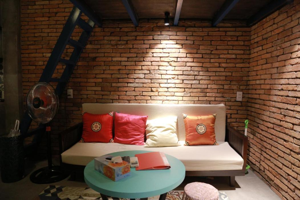 Stay&Chill - S.1: Ancient Studio Nearby Bui Vien Hô Chi Minh-Ville Extérieur photo