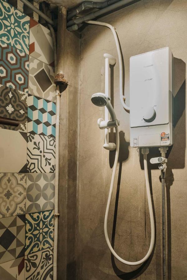 Stay&Chill - S.1: Ancient Studio Nearby Bui Vien Hô Chi Minh-Ville Extérieur photo